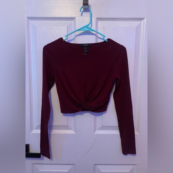 Forever 21 Tops - Forever21 Burgundy/Maroon Long Sleeve Twist Front Crop Top; Size: XS